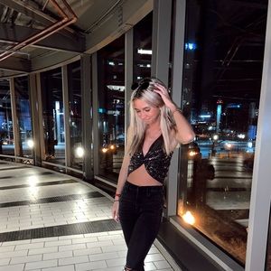 Meet your Posher, Ashley